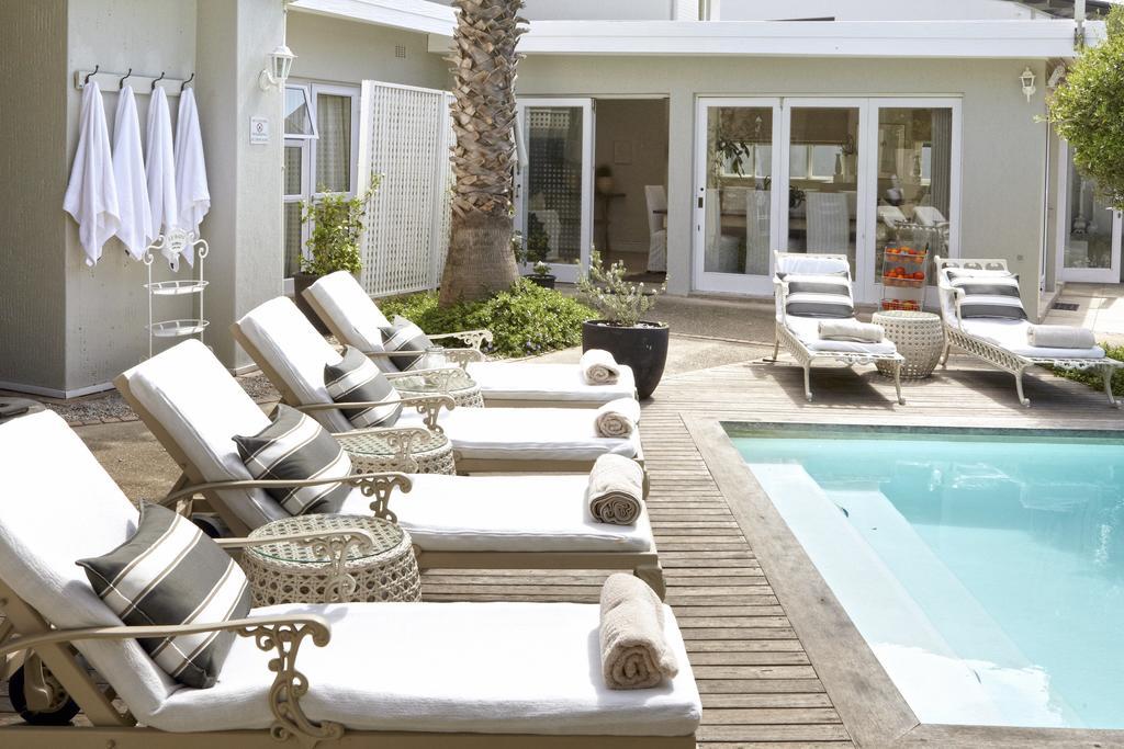 Leisure Isle Lodge Книсна Екстериор снимка