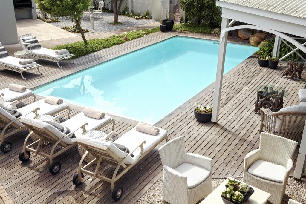 Leisure Isle Lodge Книсна Екстериор снимка